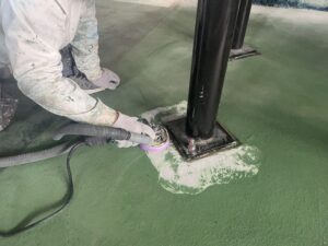 埋設タンク撤去　タンク移設　FRP床補修 詳細画像