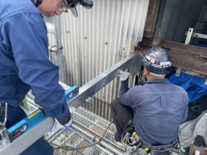屋外集塵機・デッキ撤去廃棄 詳細画像