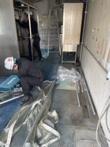 工場内設備撤去・移設工事 詳細画像