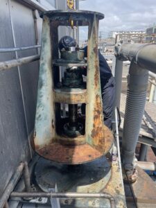 屋外撹拌機用減速機更新工事 詳細画像