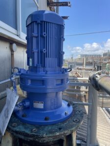 屋外撹拌機用減速機更新工事 詳細画像