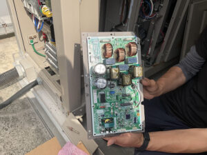 チラー修理 詳細画像