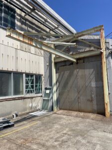 屋外ホイスト塗装 詳細画像