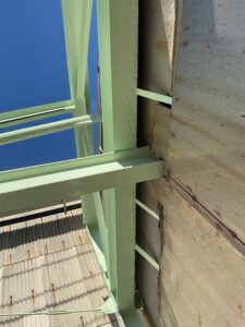 屋外ホイスト塗装 詳細画像